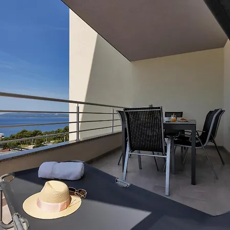 Lägenhet Luxury And Modern With Sea View And Garage Makarska