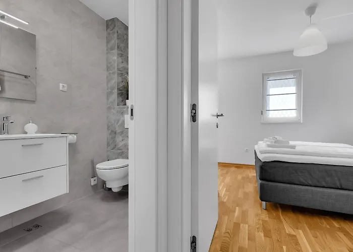 Luxury And Modern With Sea View And Garage Makarska