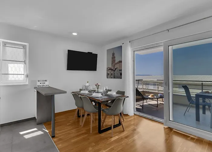 Luxury And Modern With Sea View And Garage Apartment Makarska